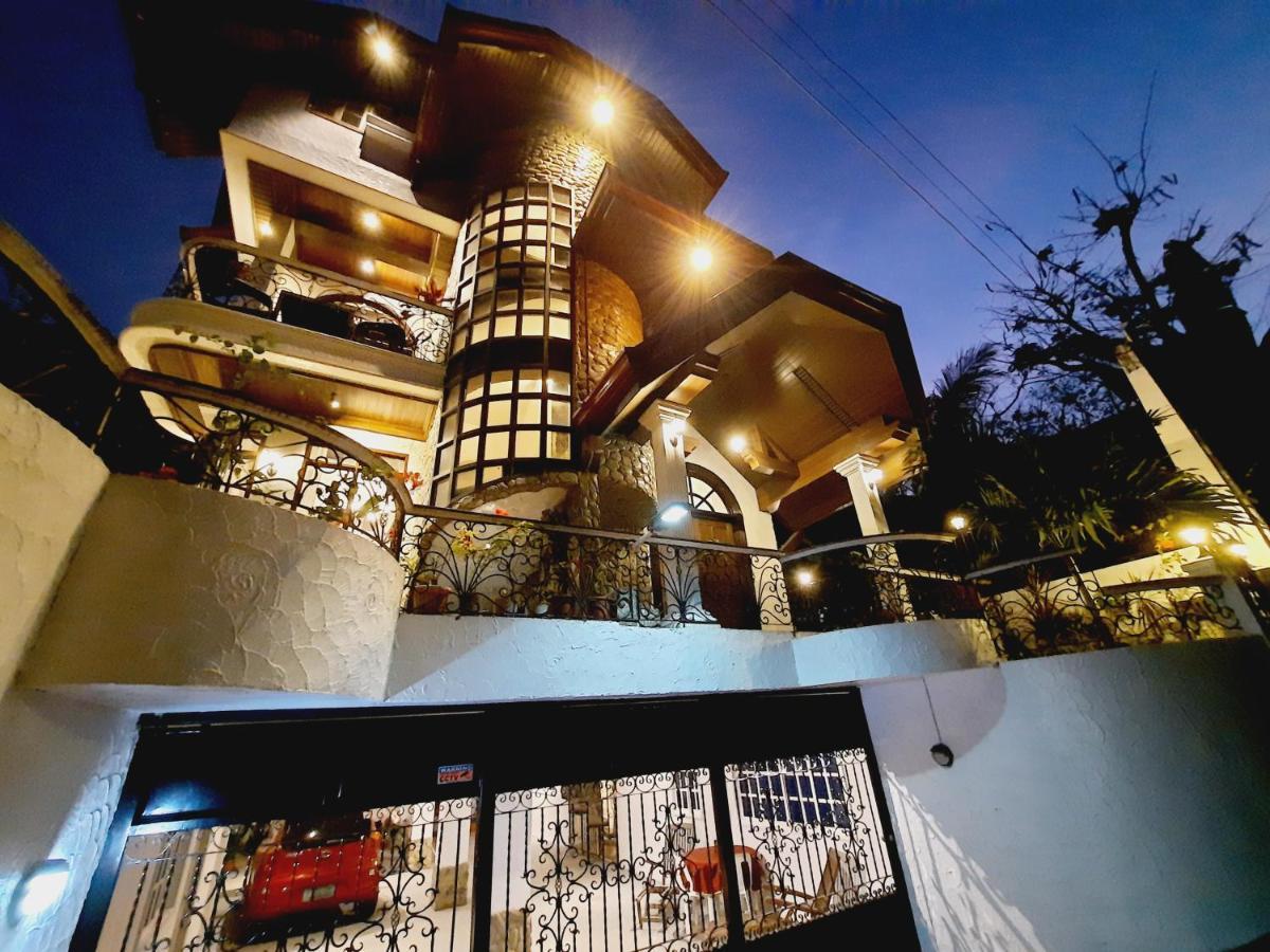 El Castillo Bed And Breakfast Angono 外观 照片