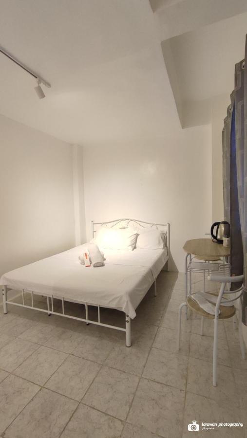 El Castillo Bed And Breakfast Angono 外观 照片